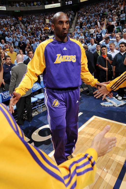 却也表现出 却也表现出